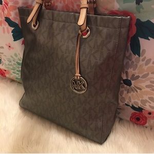 Beautiful Michael Kors Bag
