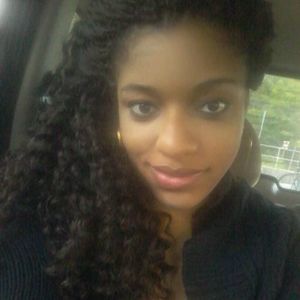 Meet your Posher, Avielle