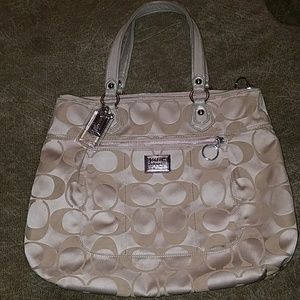 LN COACH POPPY SACHEL