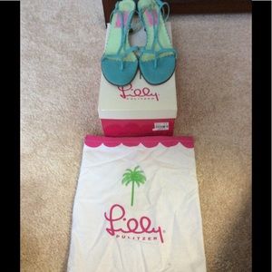 Lilly Pulitzer sandals 6.5 m