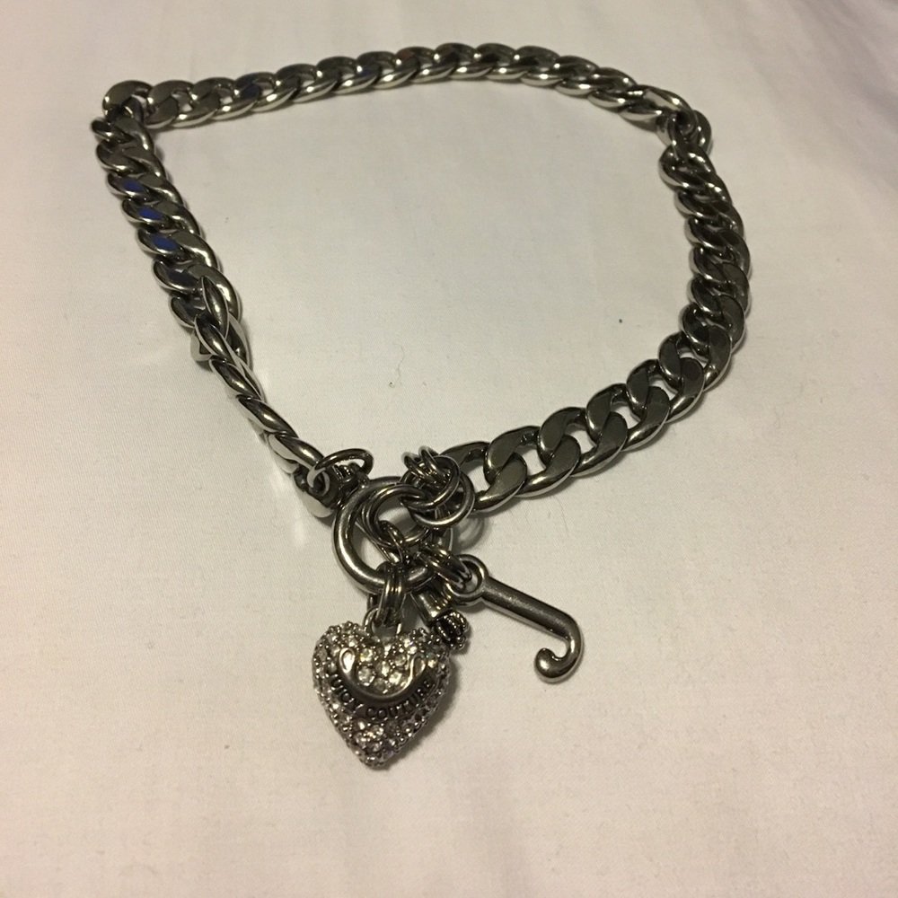 Juicy couture statement necklace