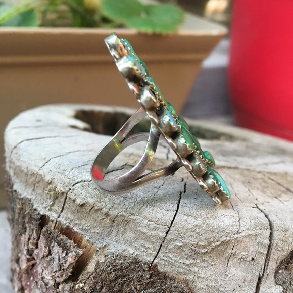 🔺SOLD🔻Vintage petite point turquoise ring - Picture 2 of 5