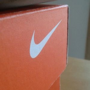 Meet your Posher, Corrie