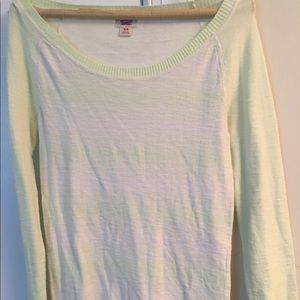 Mossimo cream/green light sweater size medium