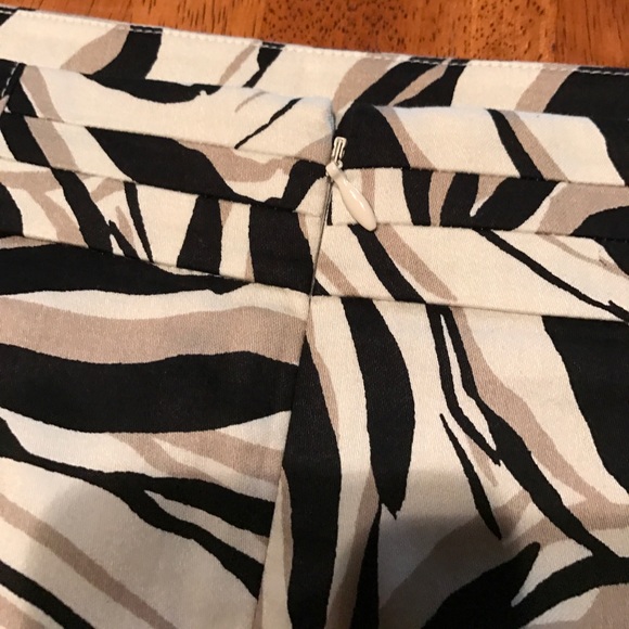 LOFT Zebra Print Pencil Skirt - Picture 6 of 7