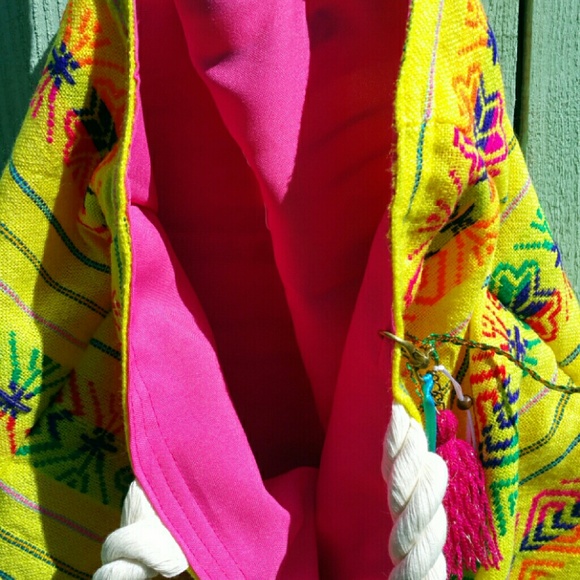 La Paso Bien Yellow Boho Beach Tote Bag - Picture 3 of 4