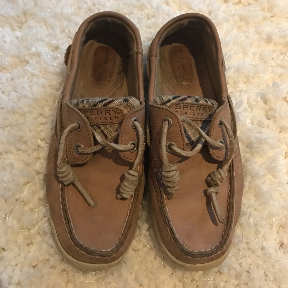 Sperry Topsiders