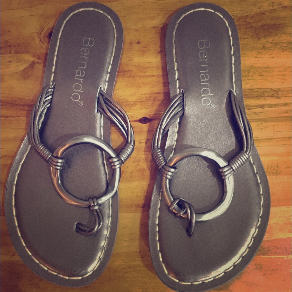 Bernardo sandals