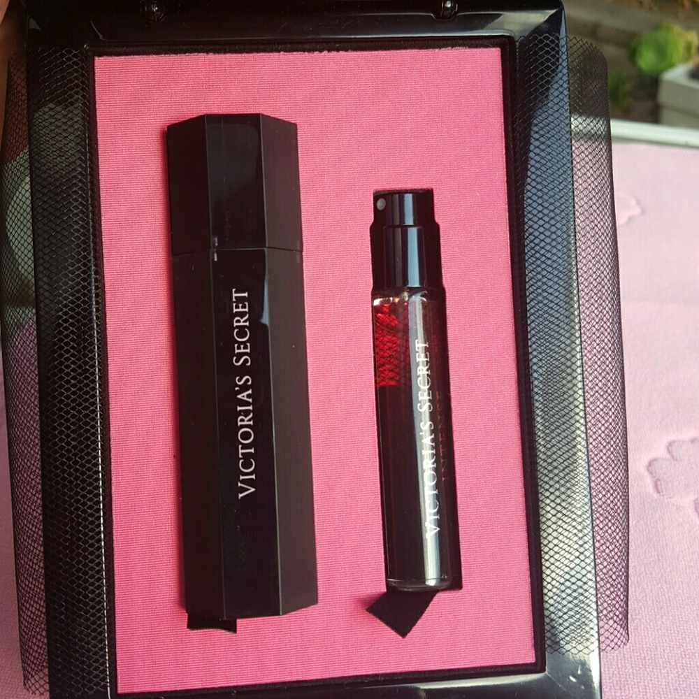 Victoria's Secret Intense Perfume
