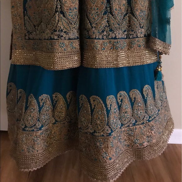 Green Anarkali Lehenga - Picture 7 of 7