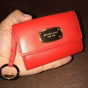 MK wallet