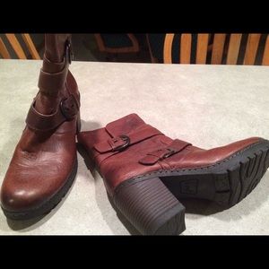 BOC boots!!!  Like new!