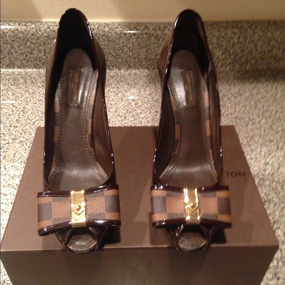 Louis Vuitton Shoes - ❌Sold❌‼️