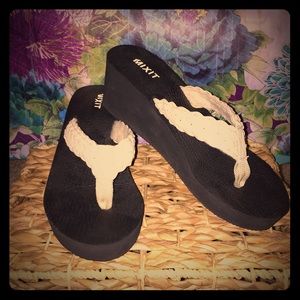 MIXIT sandals 👡