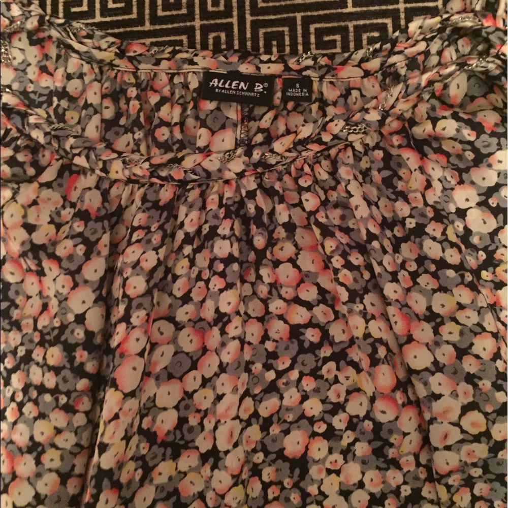 Multicolored Blouse - Picture 4 of 4