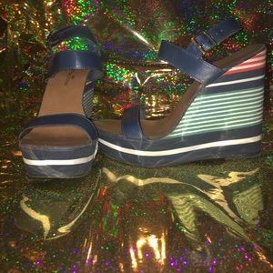 Navy blue sandal wedge !!Make Your Offer Today!!