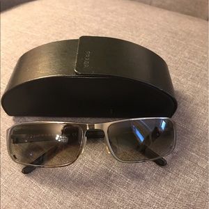 Prada sun glasses with case