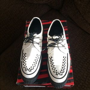 T-U-K White Leather Creeper