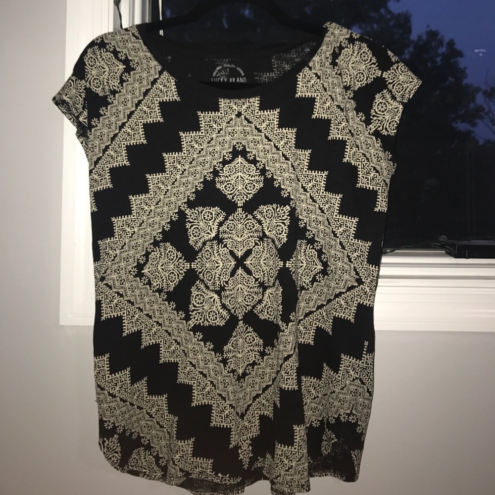 lucky brand t shirt