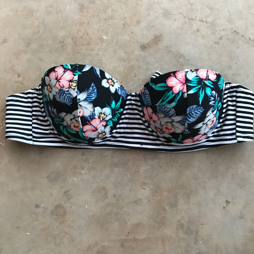 Bathing suit top