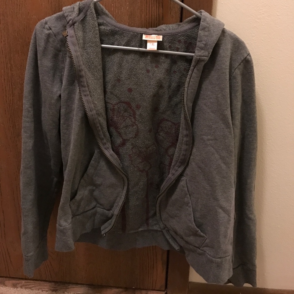 Grey zip-up - Picture 2 of 2