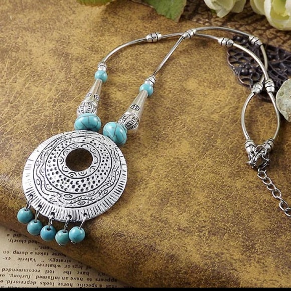 BOHEMIAN CHOKER - Picture 2 of 2