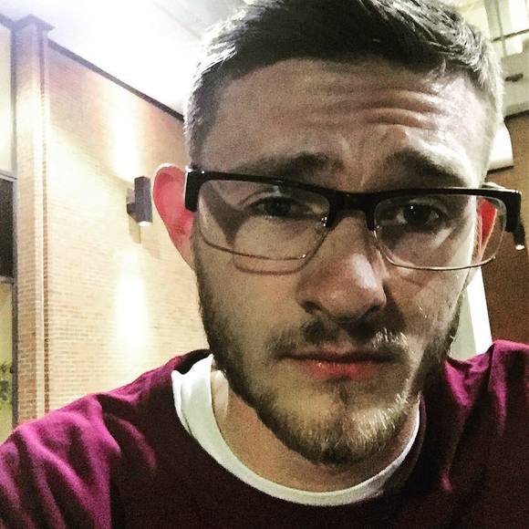 Meet your Posher, Kyle - Picture 1 of 1