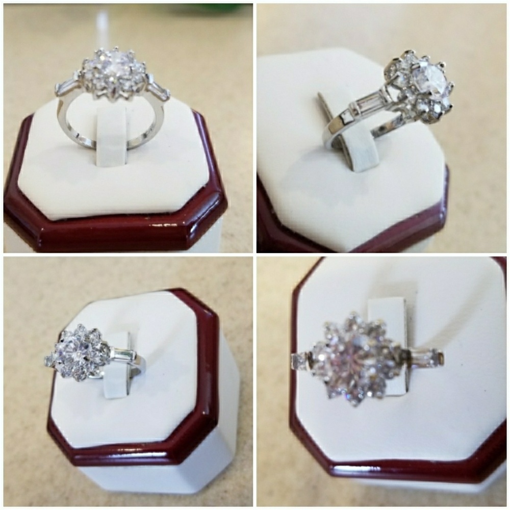 Genuine 2ct White Sapphire Ring Size 8 - Picture 2 of 4