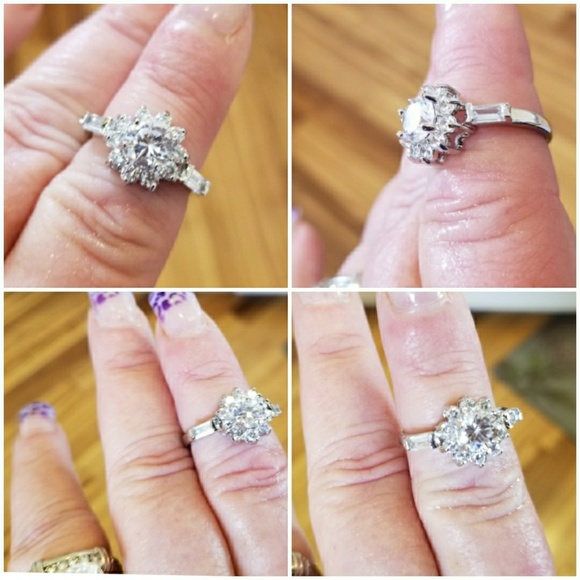 Genuine 2ct White Sapphire Ring Size 8 - Picture 3 of 4