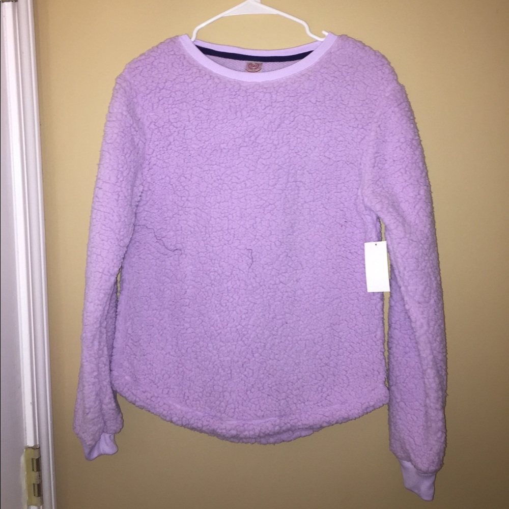 COMFY SWEATSHIRT