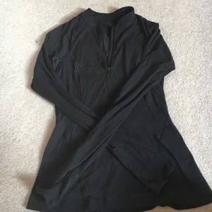 Black Lululemon quarter zip! Great condition