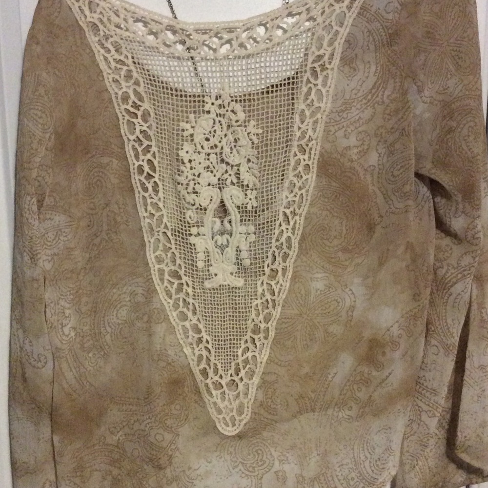Buckle brand Top "Stoosh"