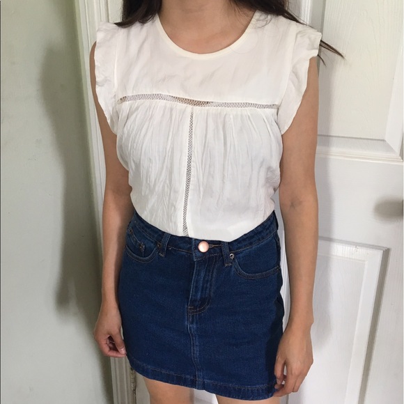 White top - Picture 1 of 3