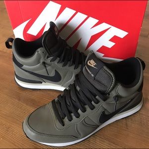Nike Internationalist Mid - "3M/Reflective Pack"