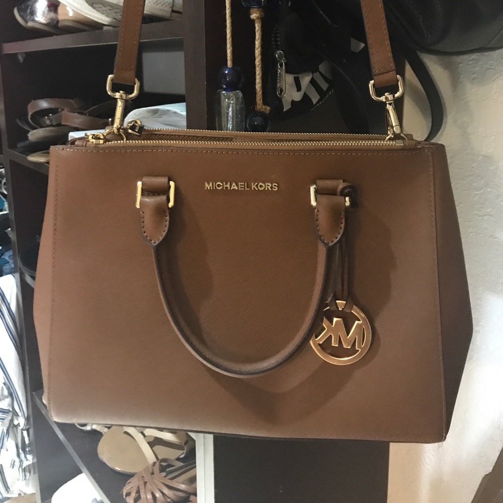 Michael Kors Sutton Mid Satchel Crossbody