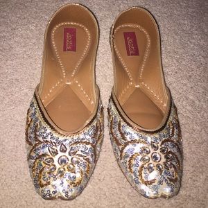 Silver Pakistani / Indian flats