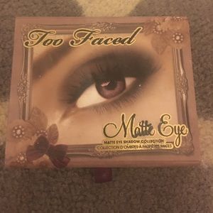 Too Faced Matte Eye Palette