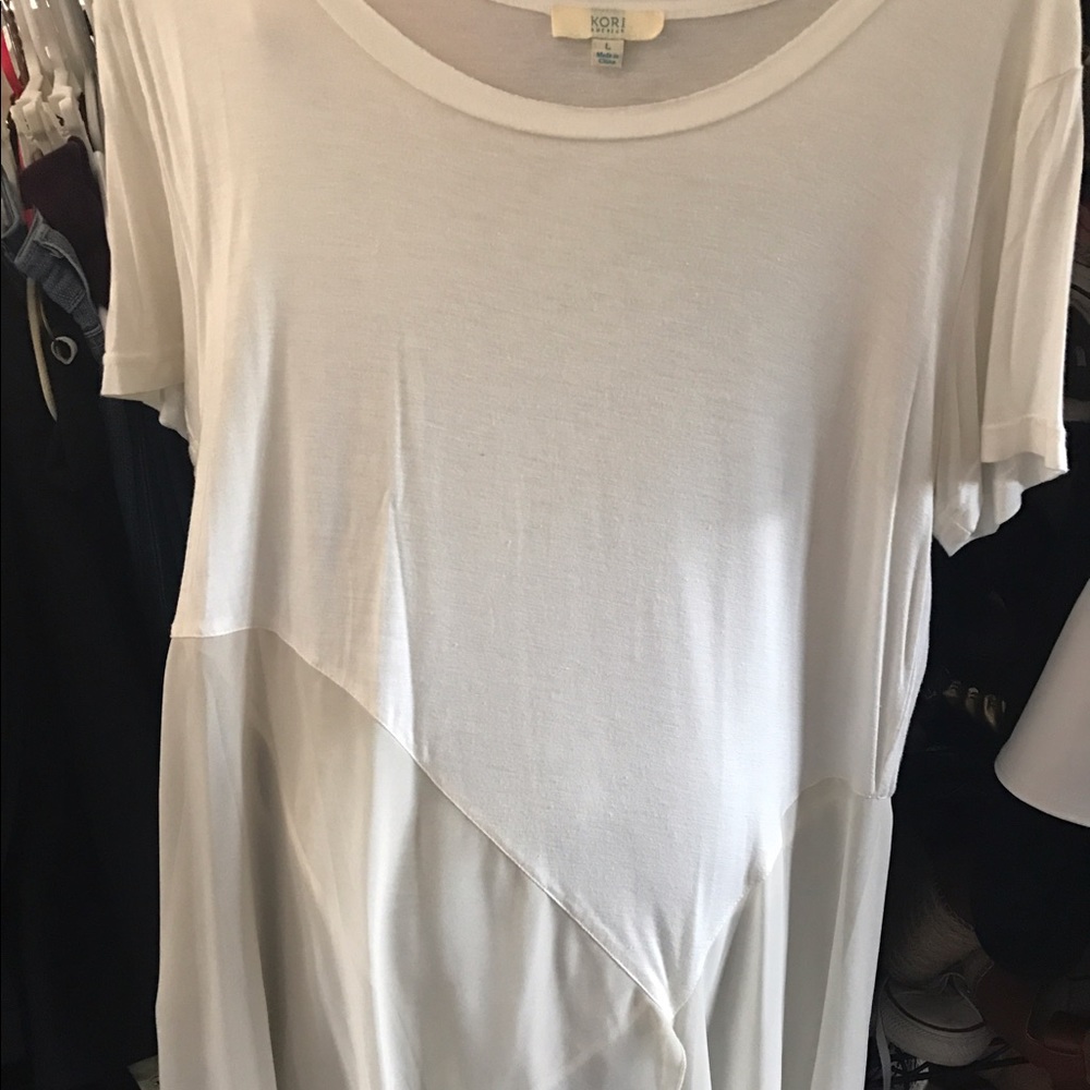 White long causal blouse
