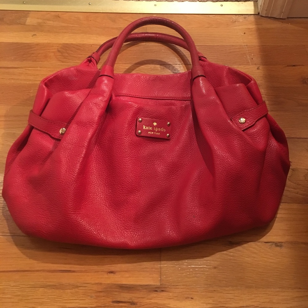Red, leather Kate Spade purse