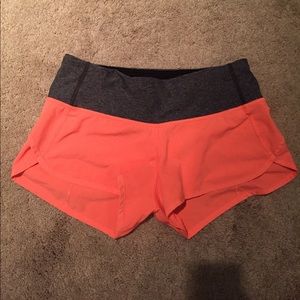 Lululemon shorts size 4