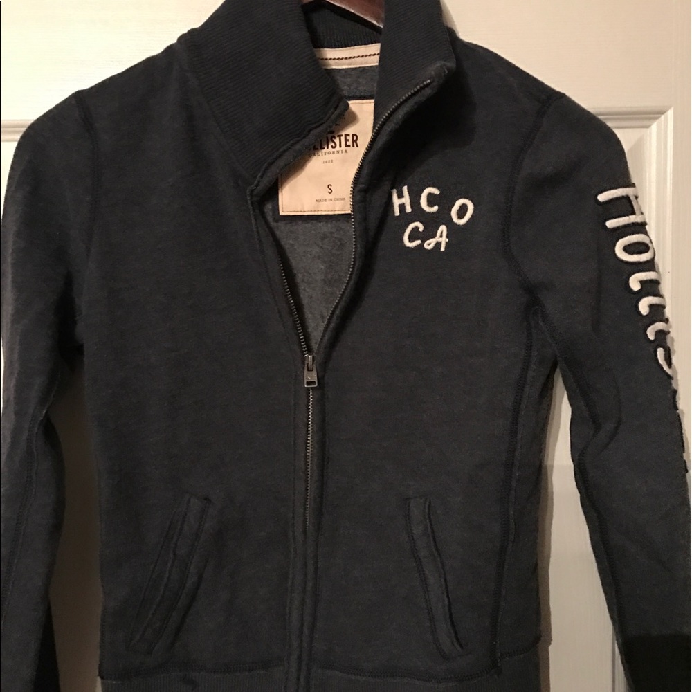 Hollister Zip-up