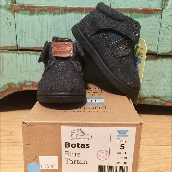 TOMS Blue Tartan Botas - Picture 1 of 8