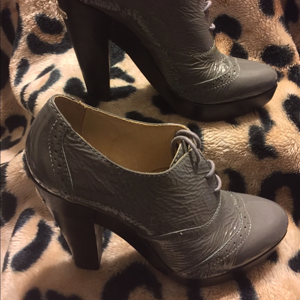 Gray Michael Kors size 8.5 gently used no box