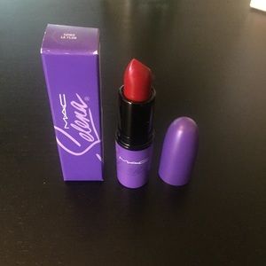 MAC Selena Como La Flor Lipstick