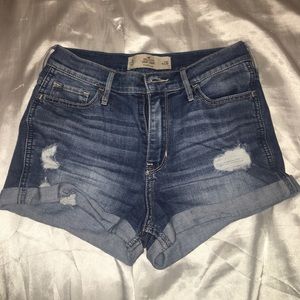 High waisted shorts from Hollister!
