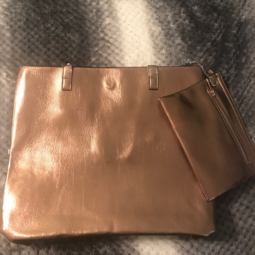 Scarleton Reversible Tote Rose Gold/Metallic. New!