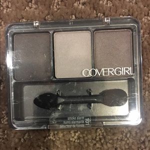 Silver Eyeshadow Kit