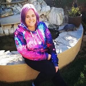 Meet your Posher, Tina