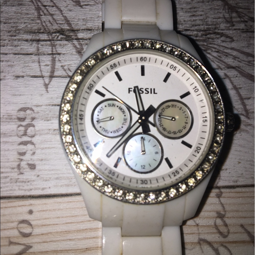 Fossil Watch - Picture 2 of 3