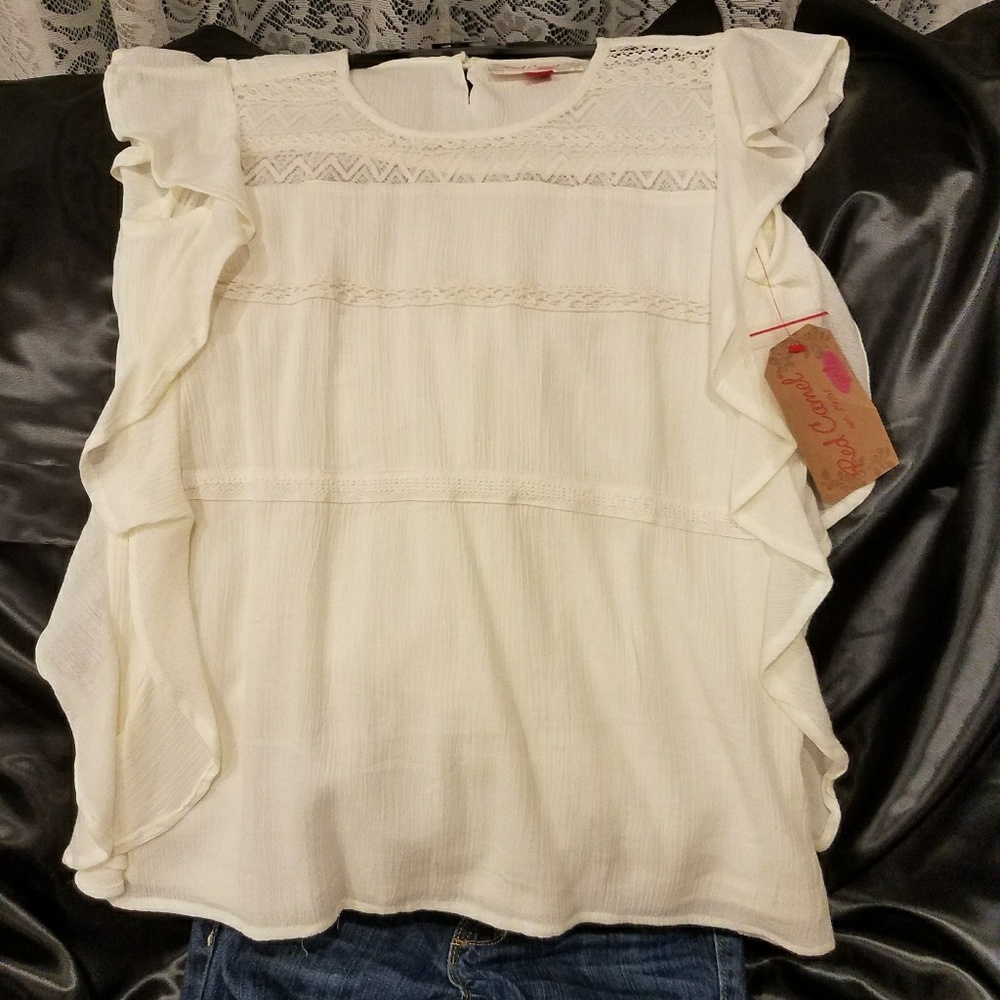 Red Camel White Shirt